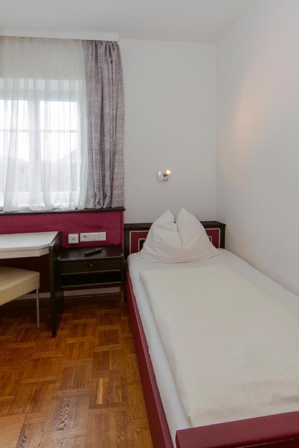 Gasthof Zur Post Mieming Exteriér fotografie